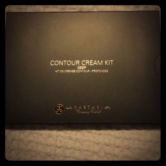 Anastasia Beverly Hills Contour Cream Kit (DEEP) - Picture 1 of 4